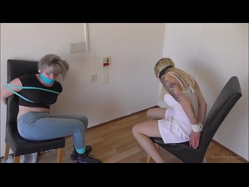 ❤️ Toksomaniulo / ligita kaj buŝoŝtopita / junulino en mizero Kvalita porno ĉe porno eo.gaypornforyou.ru ☑